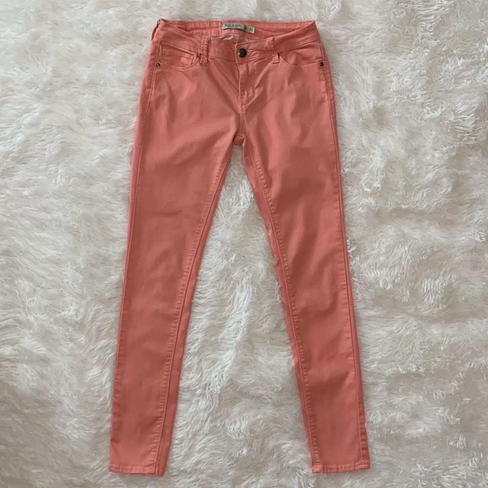 Bubble Gum Pink Modern Vintage Jeans